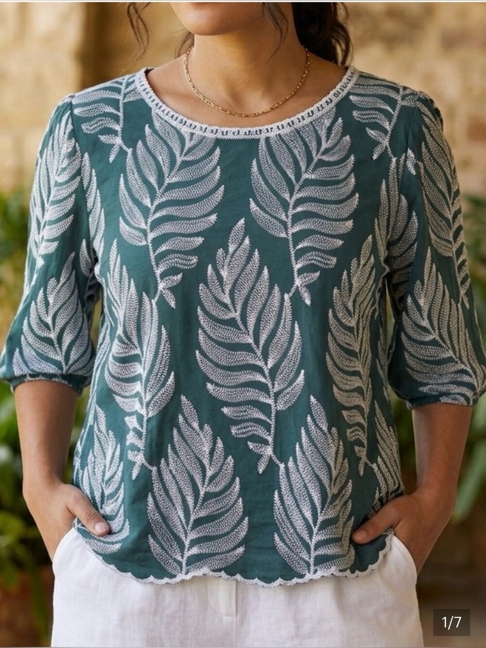 NWT Solitaire embroidered blouse size L